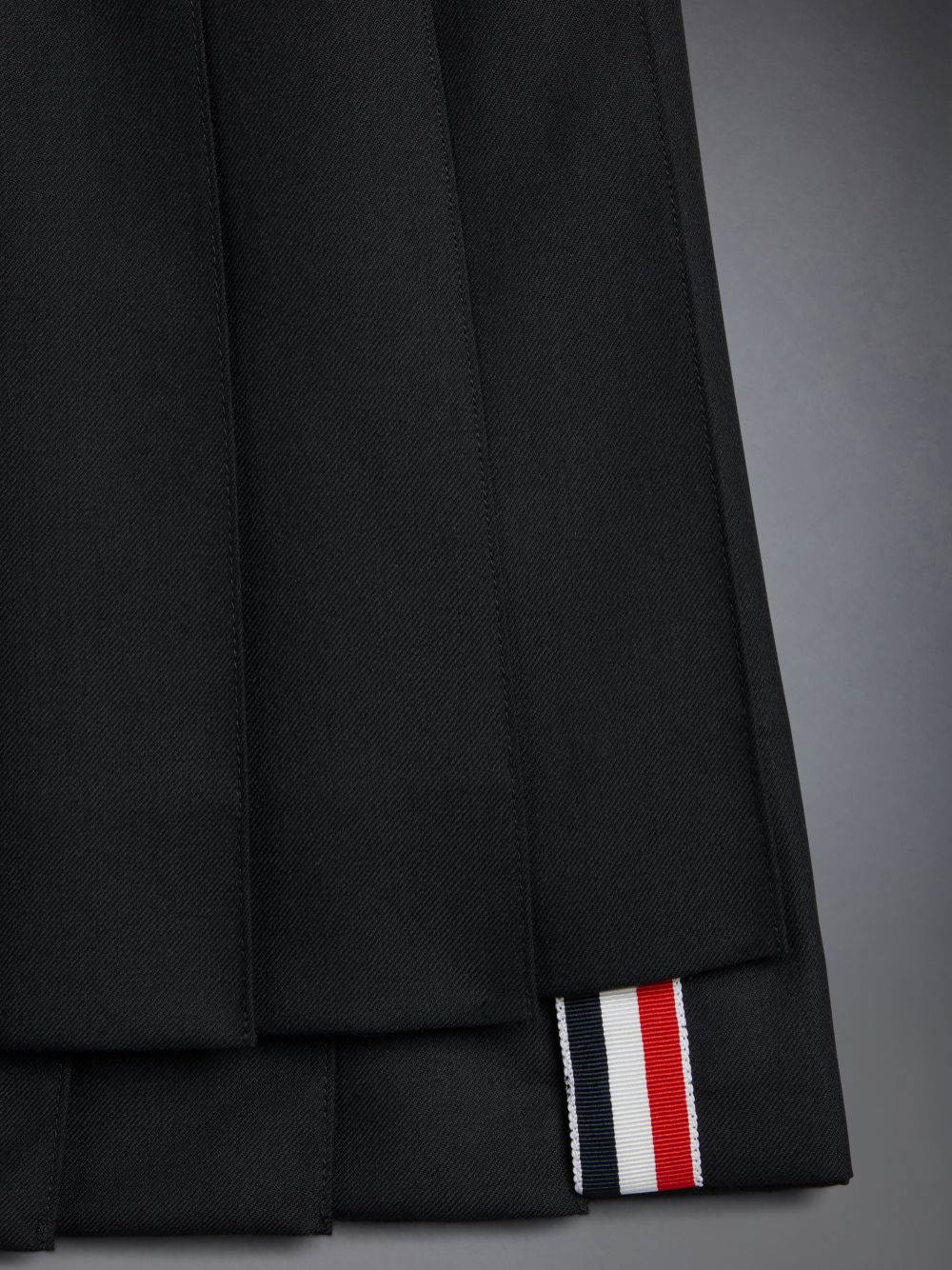 Girls's Thom Browne Twill Pleated Mini Skirts Black | QDU04L00775