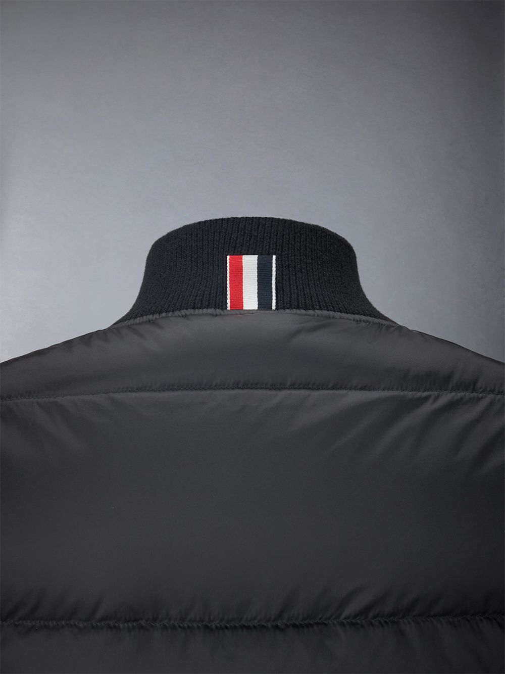 Men Thom Browne Downfilled 4-bar Ski Vest Black | SXO51F87893