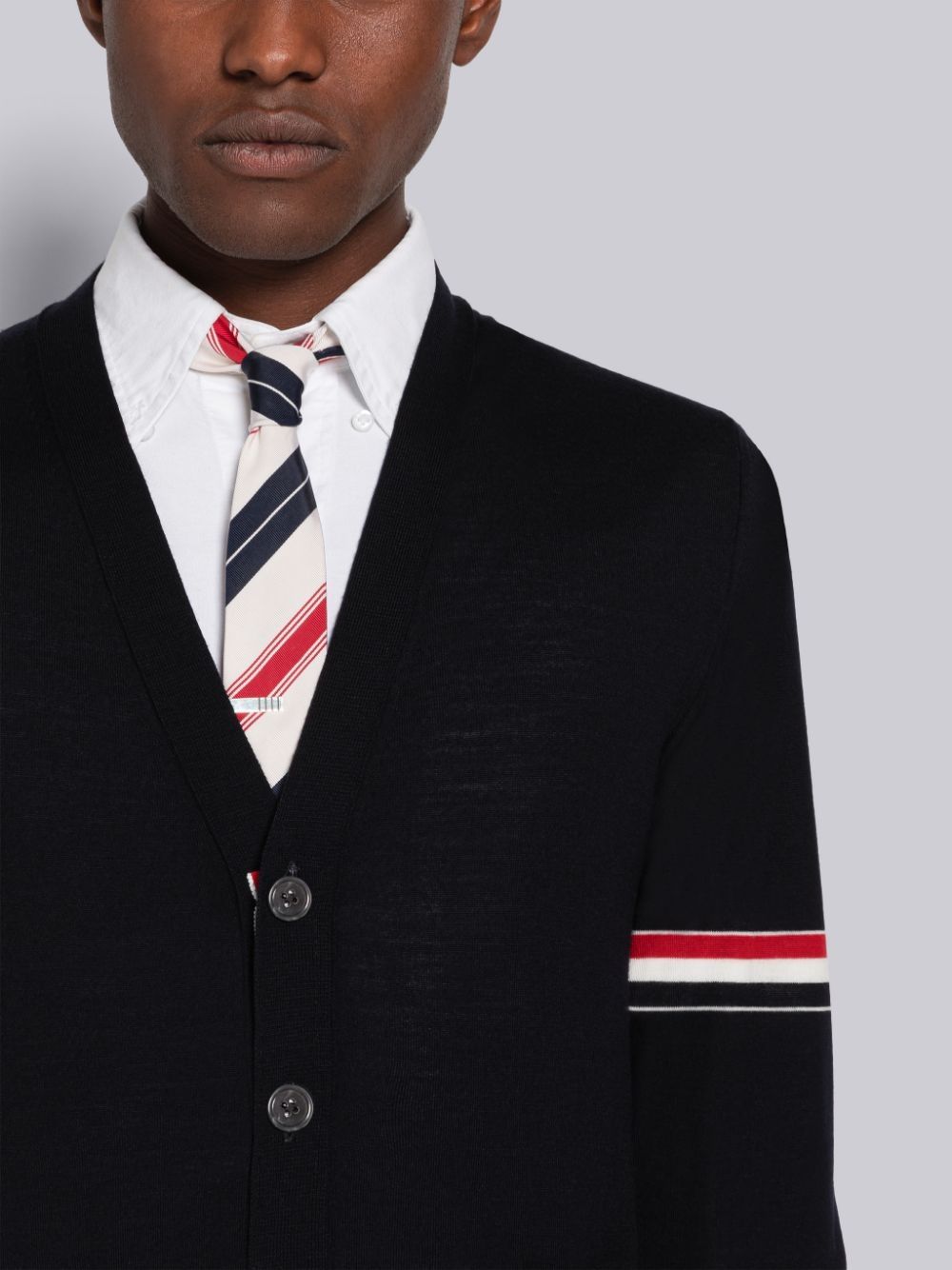 Men Thom Browne Fine Merino Stripe Relaxed V-Neck Cardigan Black | RUV83C93242