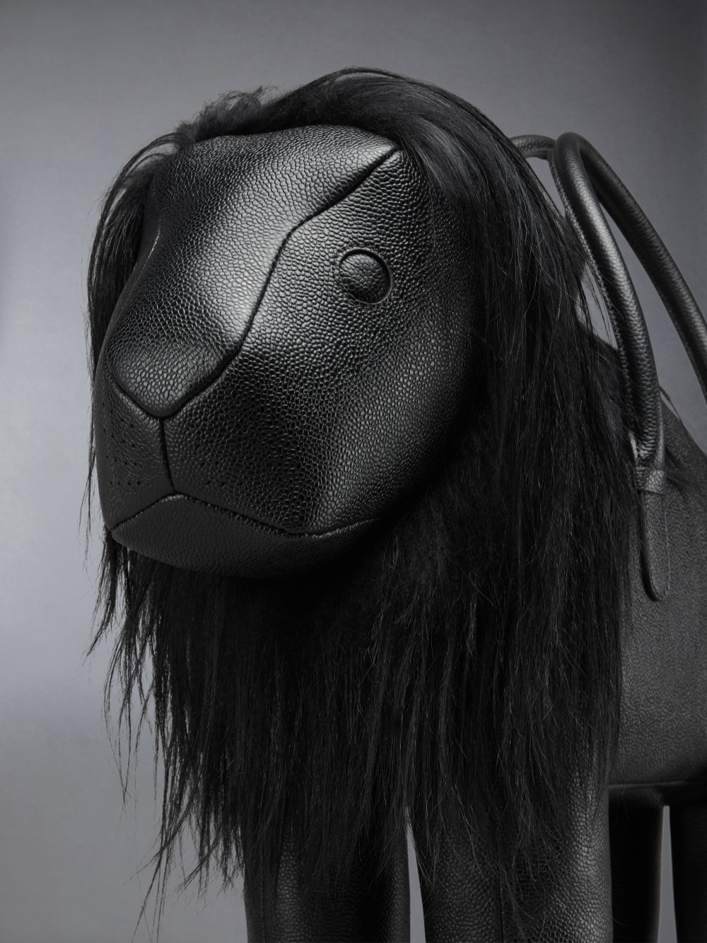 Men Thom Browne Lion in Pebble Grain Tote Bags Black | IML67B40479