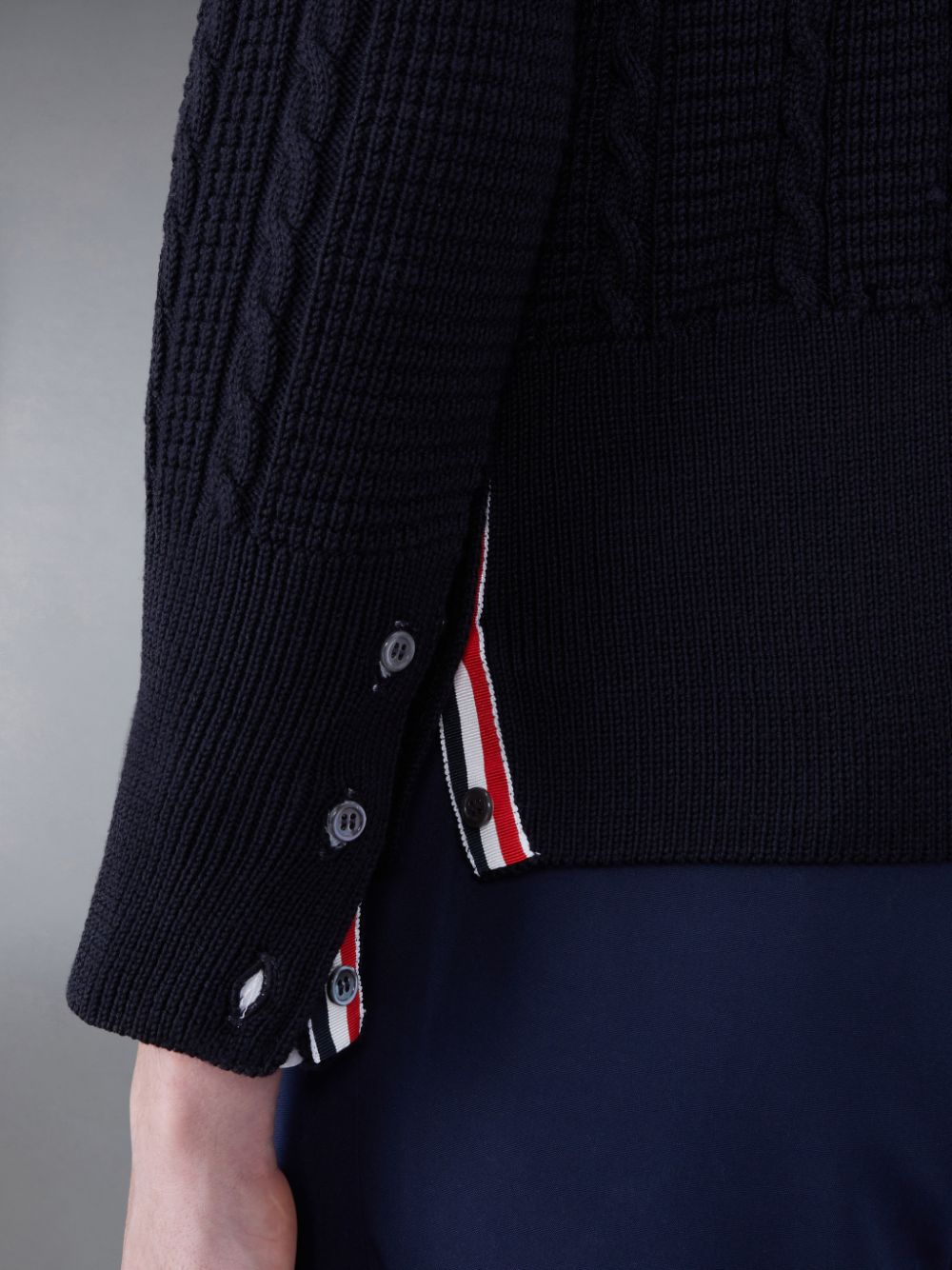 Men Thom Browne Wool Relaxed V-Neck Cable Cardigan Blue | BAN05B57456