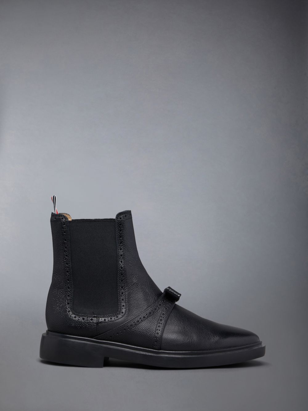 Women Thom Browne Pebble Grain Lightweight Rubber Sole Brogued Bow Chelsea Boots Black | LPT07I74106