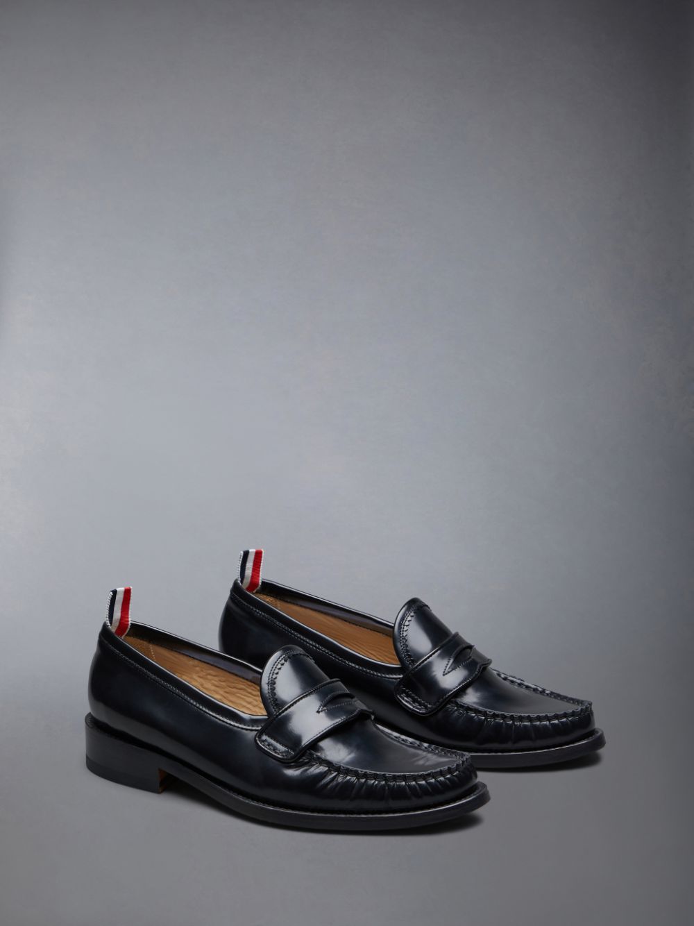 Women Thom Browne Spazzolato Pleated Varsity Loafers Black | EPC67P38722